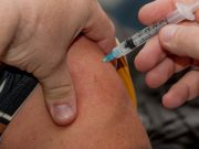 Al acabar con adultos mayores, ‘inmediatamente’ inicia vacunación a docentes: AMLO