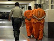 Da Morena candidatura a ex preso en EU