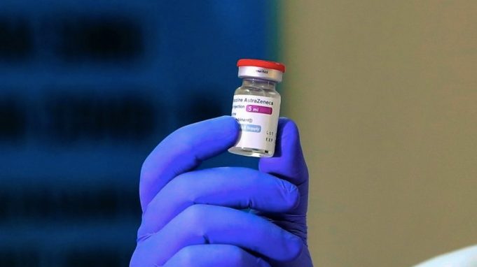 vacuna-de-astrazeneca-2.jpg