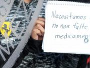 Ante protestas de padres de niños con cáncer, AMLO acepta desabasto, pero culpa a gobiernos anteriores
