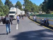 Tráiler arrolla a motociclistas en la México-Cuernavaca; hay al menos 7 muertos