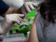 Vacuna COVID de Moderna: México aprueba uso de emergencia