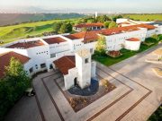 ¡No es Afganistán! Bar de club campestre en Querétaro prohíbe la entrada a mujeres