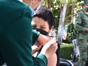 Jóvenes de 15 a 17 años podrían ser vacunados la próxima semana