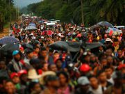 La caravana migrante continúa su avance por México dividida entre Oaxaca y Veracruz