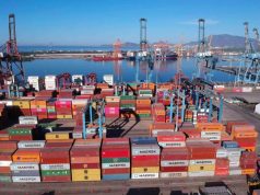 Comando roba 20 contenedores con oro, plata, zinc y televisores en Manzanillo