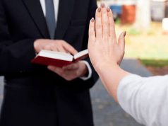 «Un mensaje manipulado», Hombre cuenta cómo es ser Testigo de Jehová (VIDEO)