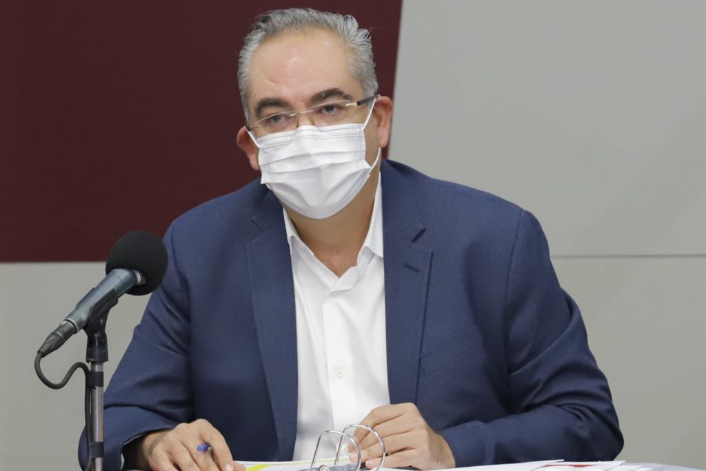 Tasa de incidencia y mortalidad por COVID-19 a la baja en Puebla por uso de cubrebocas: Salud