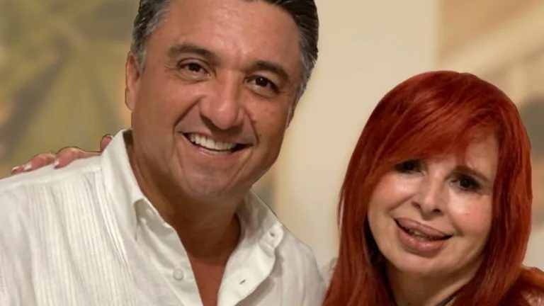 Un video muestra a tres funcionarios de Morena recibiendo fajos de billetes