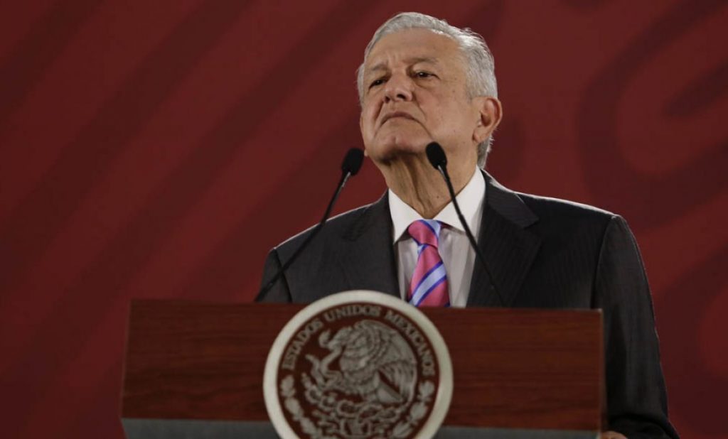“Es la campeona de la manipulación”: AMLO ‘truena’ contra la radio tras dichos sobre ministra Piña