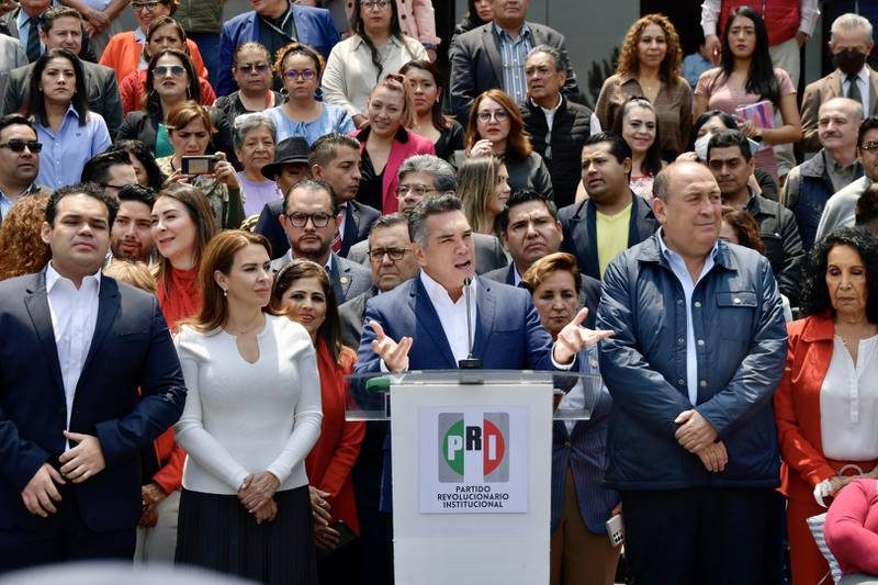 ¿Guiño para Morena? Movimiento Ciudadano asegura: ‘con el PRI ni a la esquina’