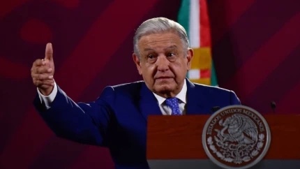 AMLO acusa racismo cuando lo apodaban ‘El Whiskas’