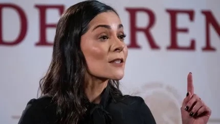 Llaman ‘Señora X’ a Xóchitl Gálvez en la Mañanera, Tras Restricción del INE