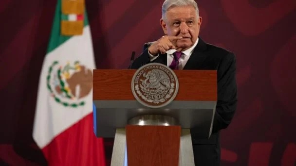 AMLO sentencia que libros de texto de la SEP llegarán a las aulas: «no hay ningún juicio de amparo»