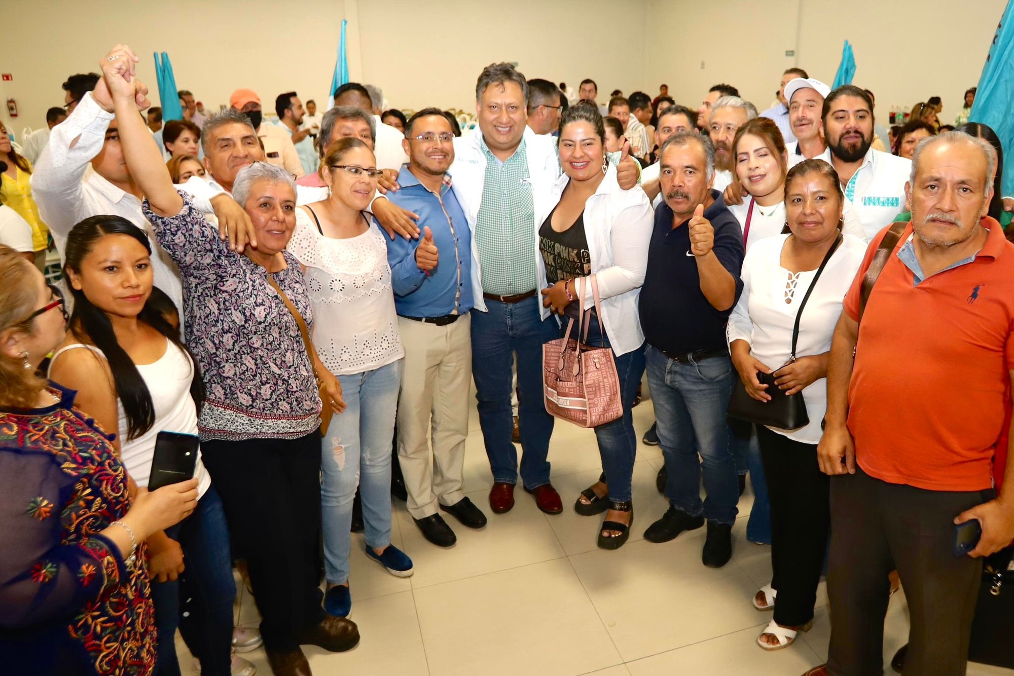 Roque Rivera hace equipo con el magisterio de la Sección 51