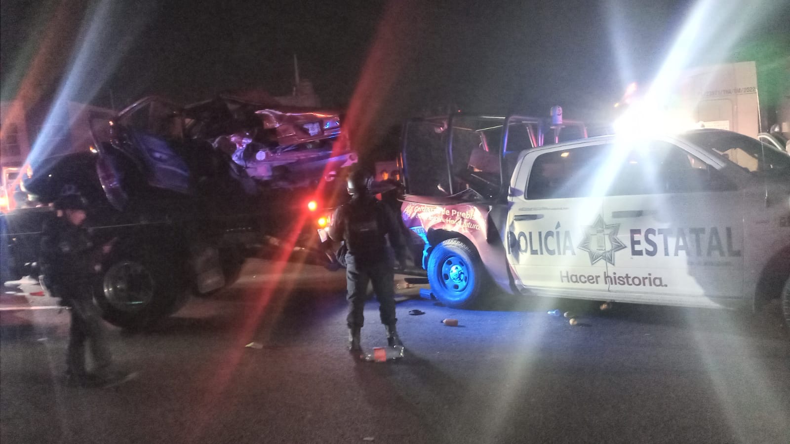 Muere policía estatal tras carambola en la autopista México-Puebla