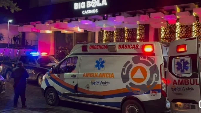 Ejecutan a dos hombres dentro del casino Big Bola en Puebla