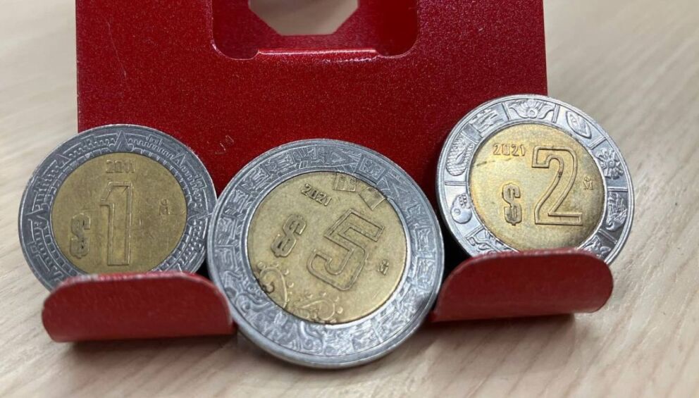 Así es el cambio que sufrirán las monedas de 1, 2 y 5 pesos a partir del 2025 en México