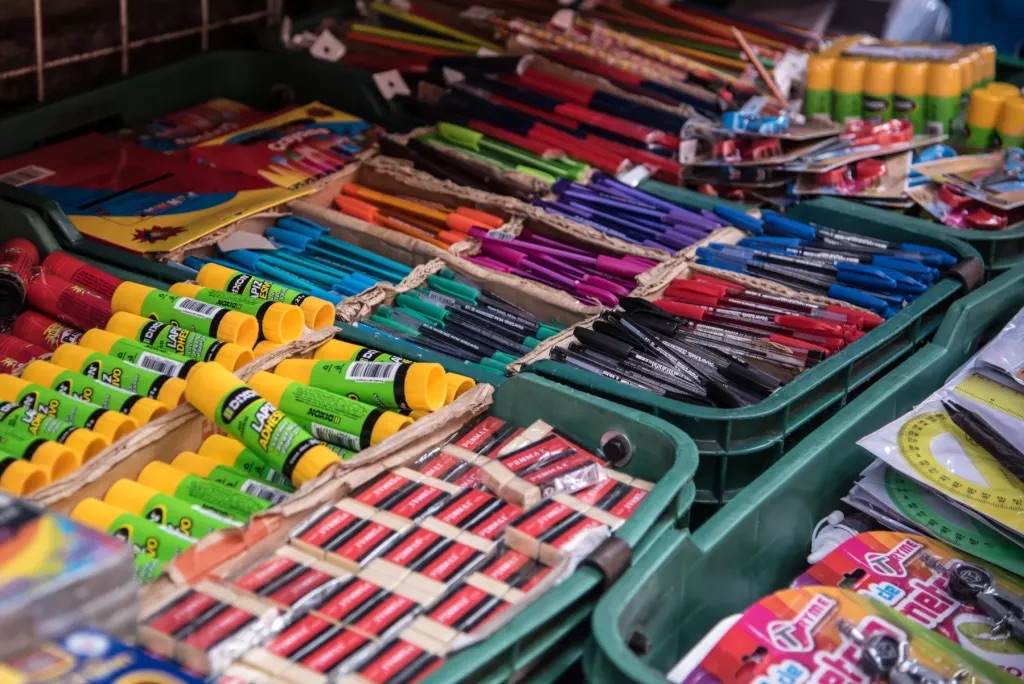 Listas de útiles para el regreso a clases llega a costar hasta 4 mil 500 pesos