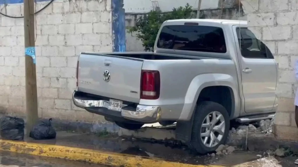 Disparan contra la conductora de una camioneta en calles de San Pedro Cholula