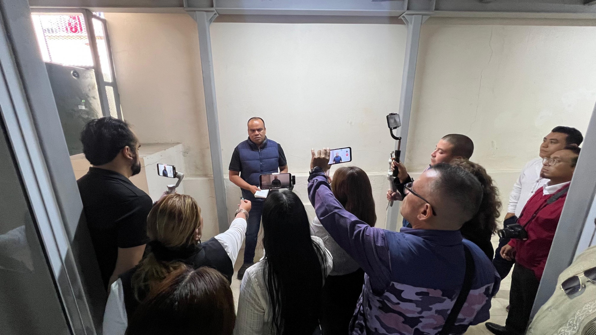 En Chignautla, Juan Toral impulsa la transparencia y legalidad en comercio local