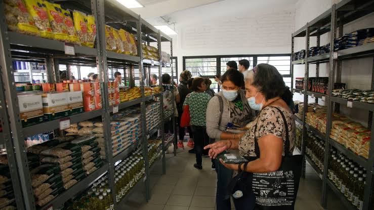 Tiendas del Bienestar ofrecerán productos locales: Sheinbaum