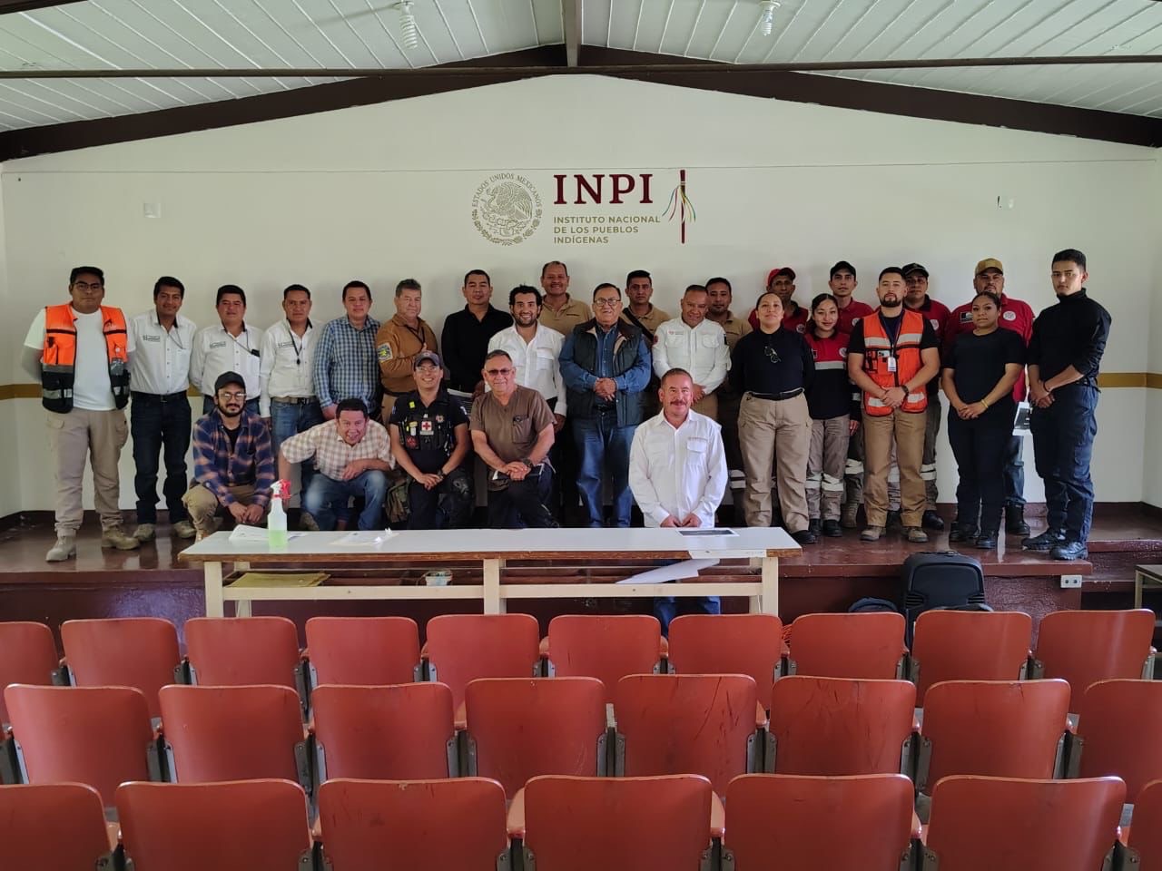 Karla Martínez promueve la capacitación del personal de PC Teziutlán para otorgar mejores servicios a las población