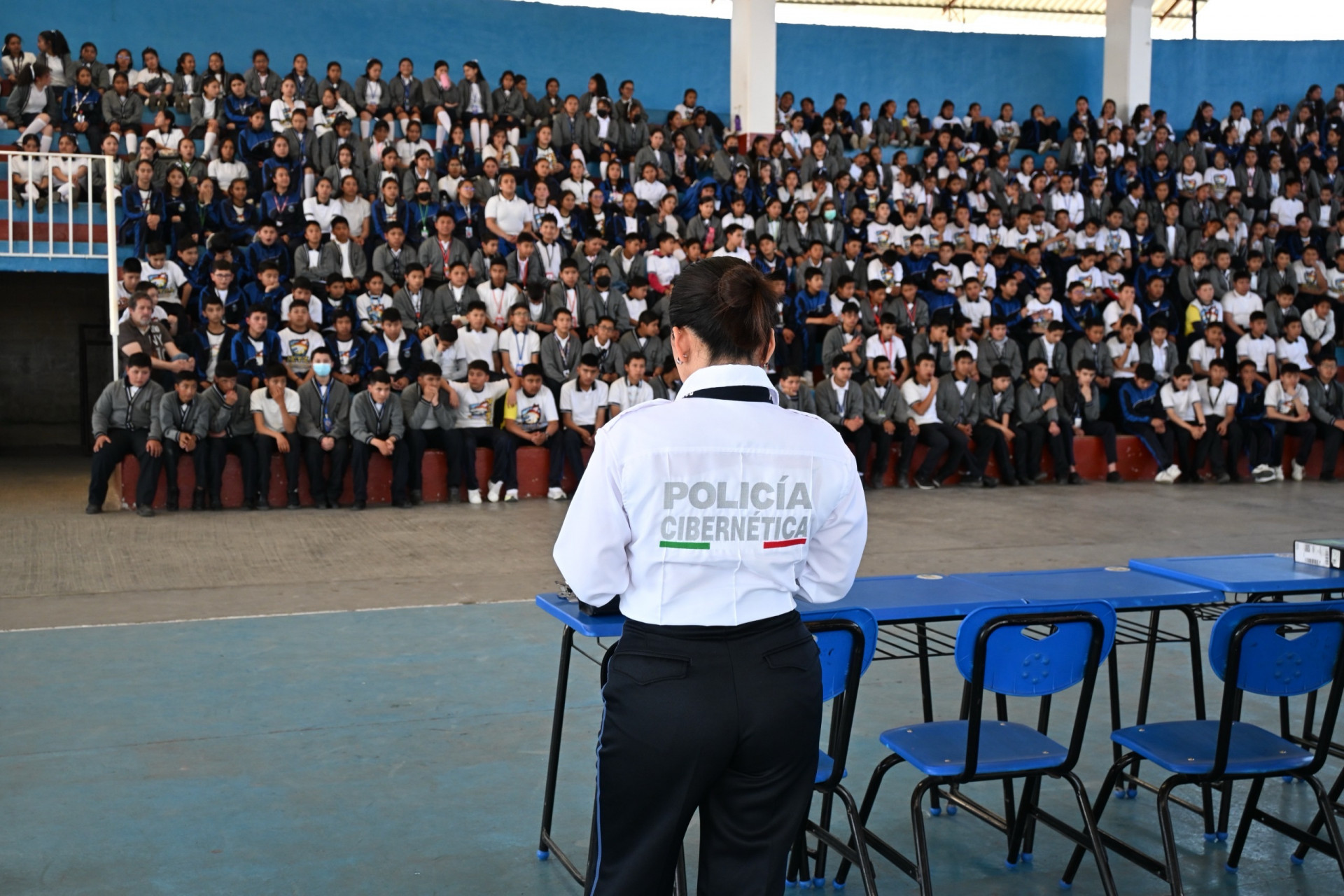 Concientizan a estudiantes de Zaragoza sobre delitos cibernéticos
