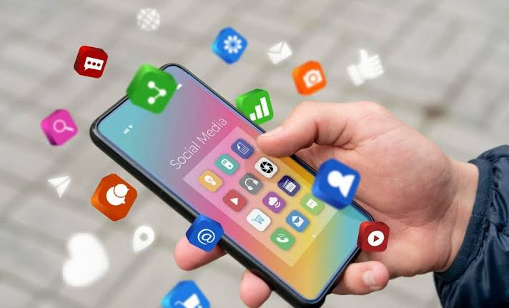 Tu información personal está en riesgo si accedes a apps en redes sociales