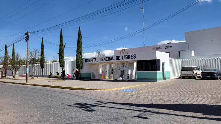 Policía muere tras ser embestido por teziuteco en la Amozoc–Nautla