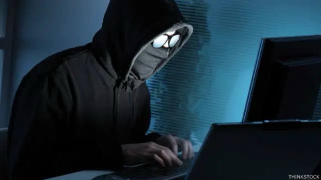 Le roban la moto y termina en secuestro virtual en Puebla