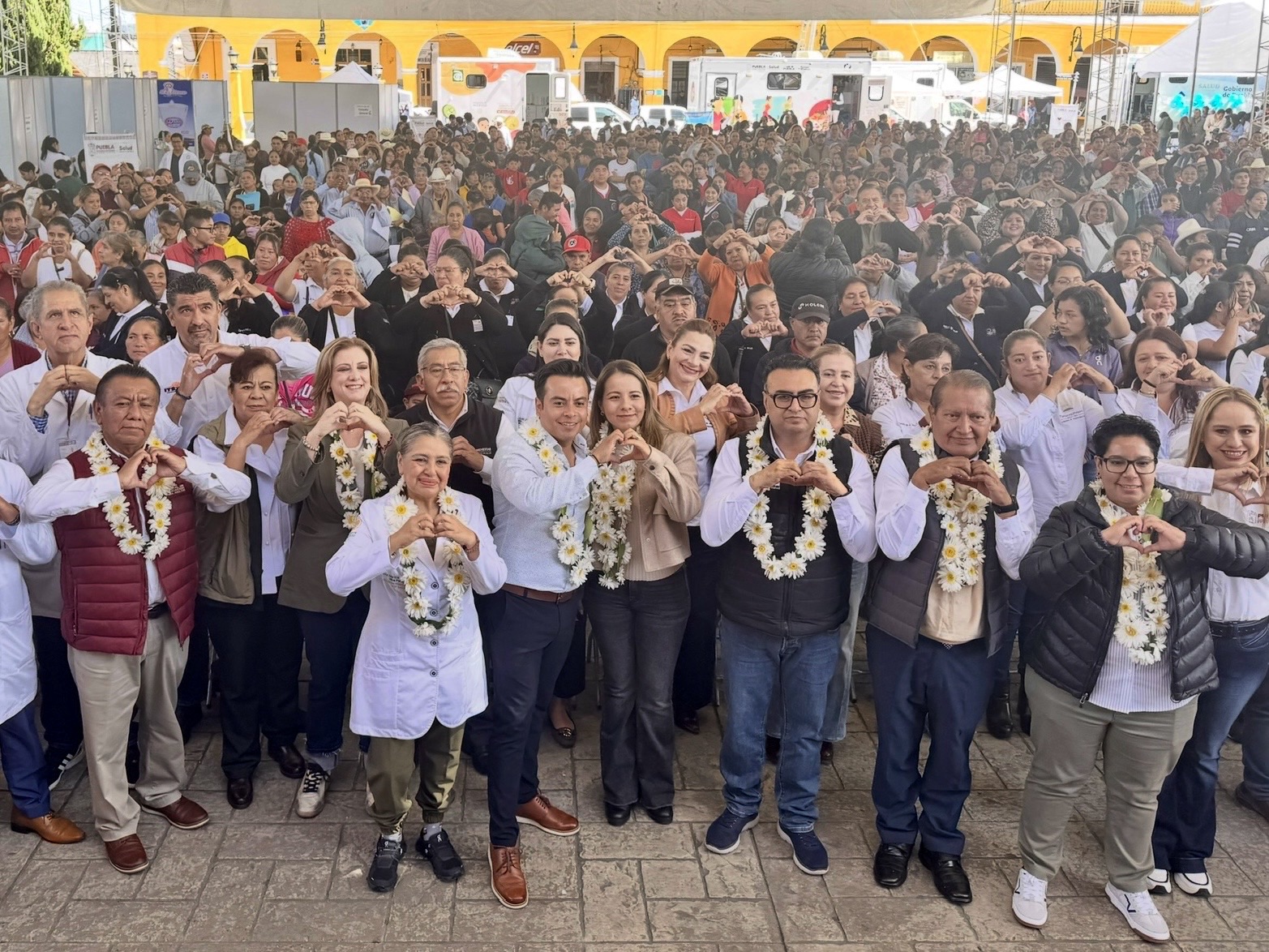 Por primera vez, Jornada de Salud llega a Tlatlauquitepec