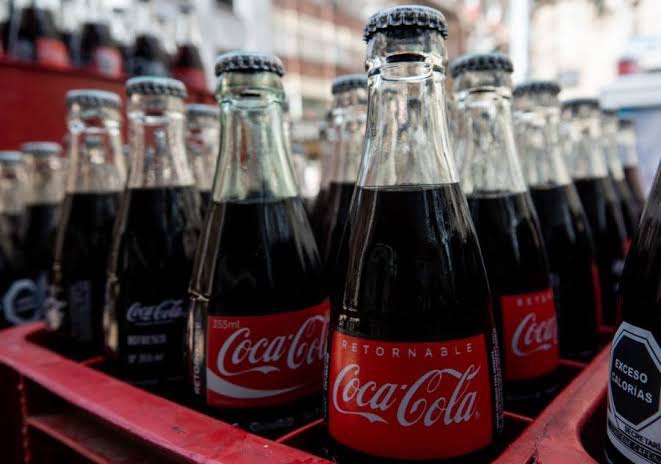 Hacienda propone alza de impuestos en cigarros, refrescos y videojuegos para 2026