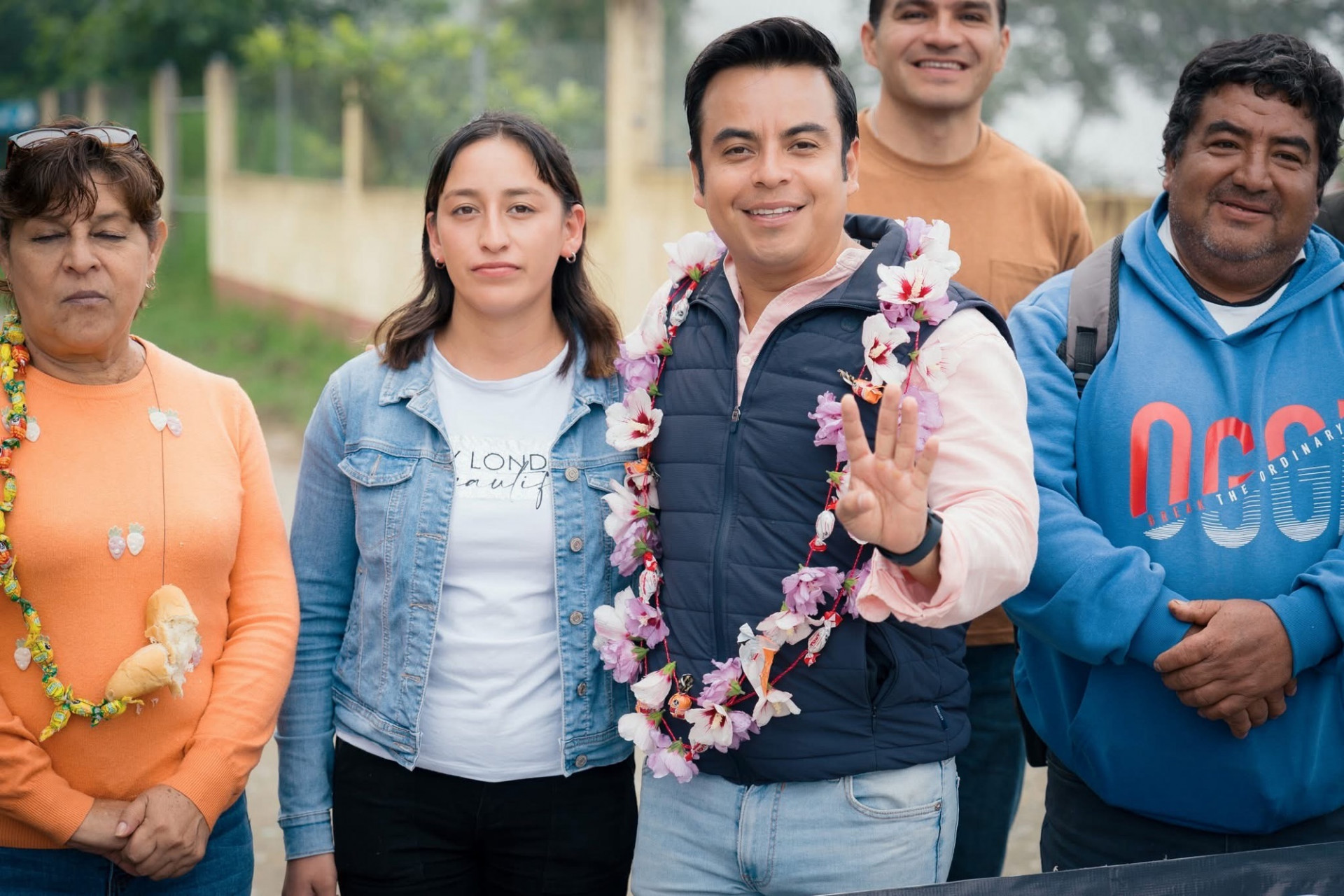 Juan Téllez inicia otras tres obras que benefician a comunidades
