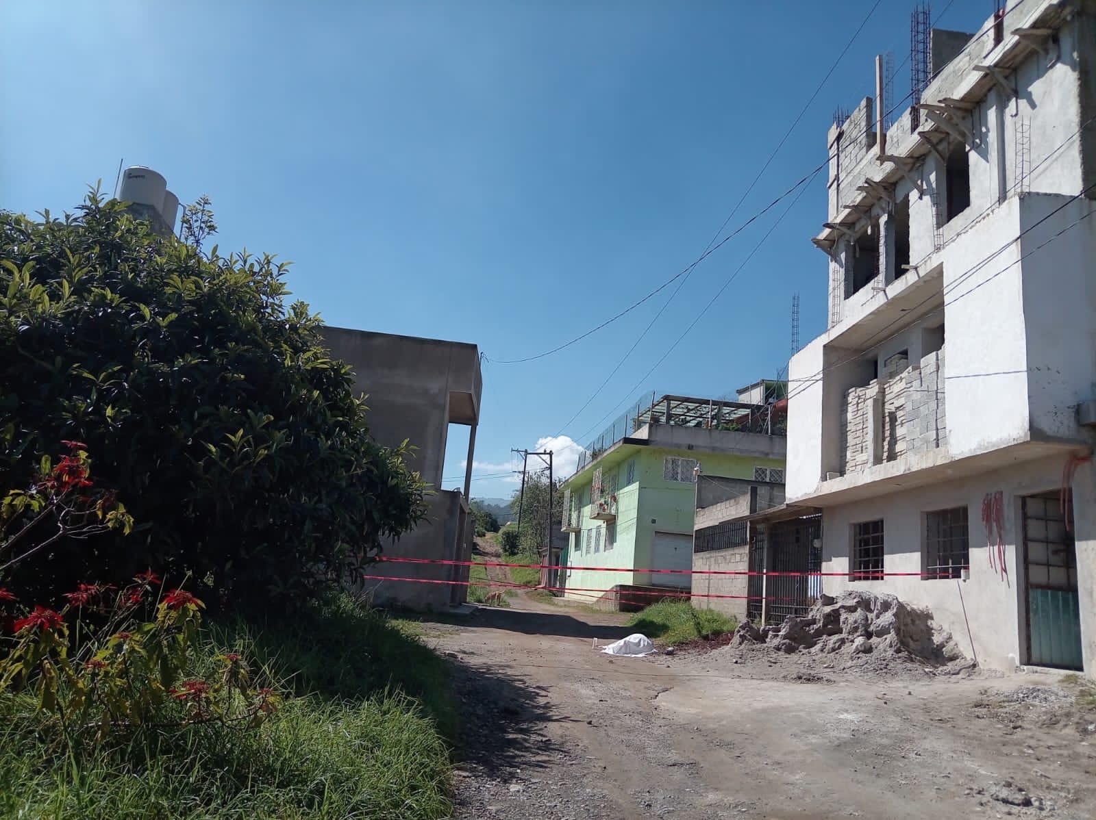 Un hombre muere electrocutado mientras trabajaba en una vivienda de Teziutlán