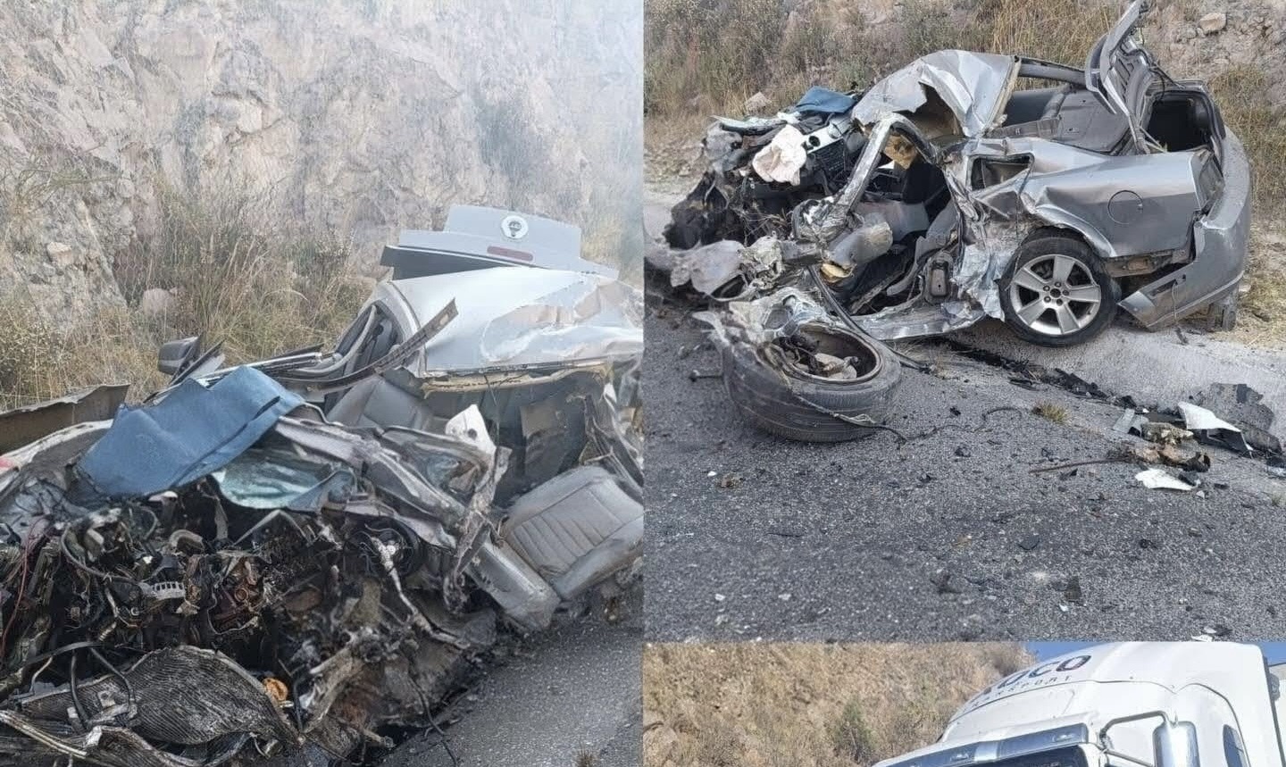 Muere conductor tras choque frontal contra tráiler en la Tlaxco–Tejocotal