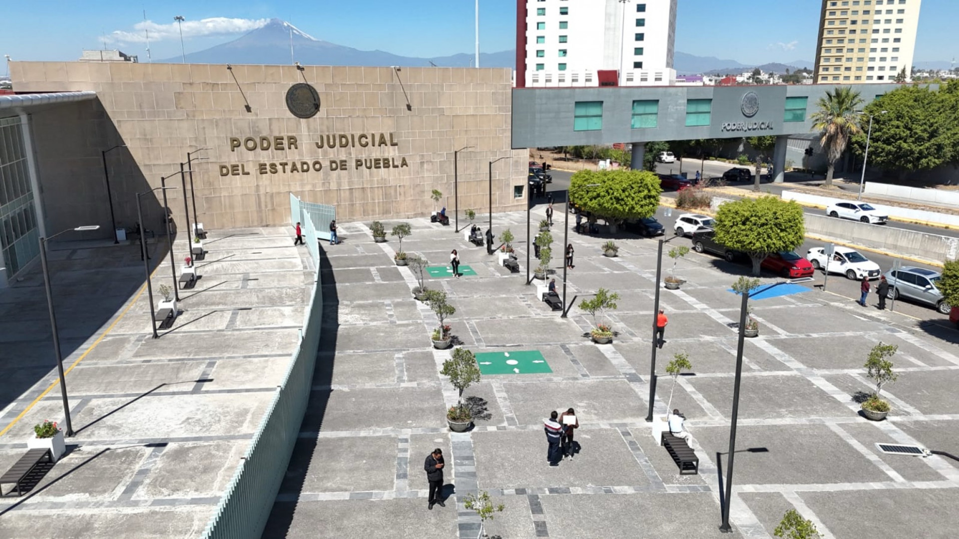 Exhiben irregularidades en juzgados de Puebla; sancionan a varios funcionarios
